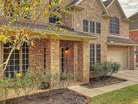4th image of 6407 Oakmont Creek Dr