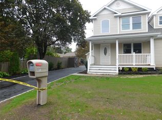 138 Center St, Holbrook, NY 11741