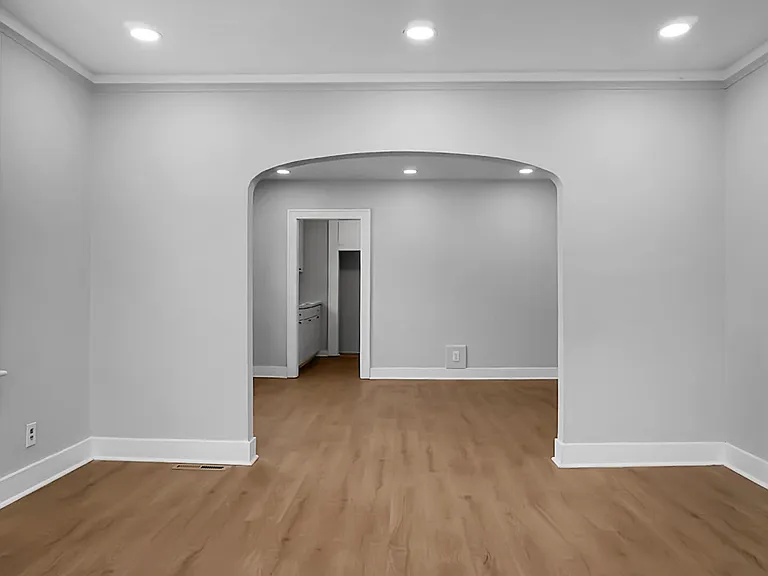 2135 Dorchester Rd — Photo 21