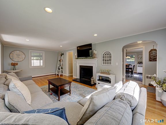4th image of 165 Stillwold Drive