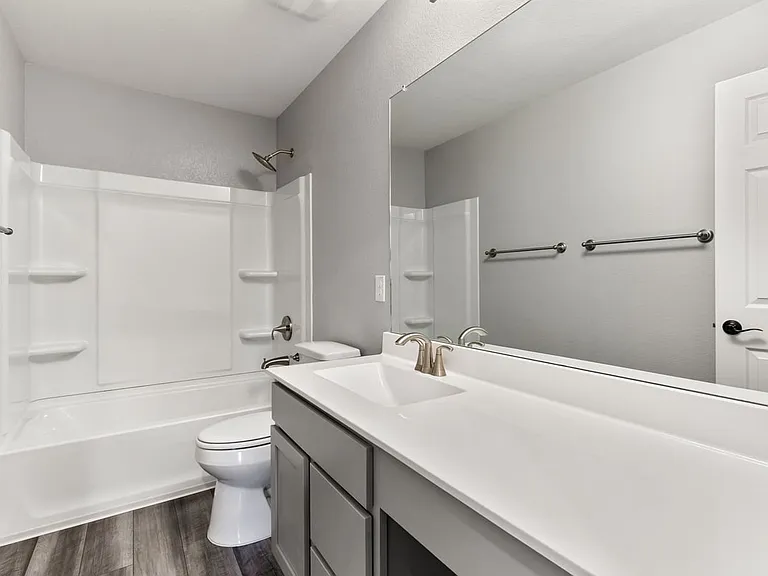 8326 Belgard Cv — Photo 11