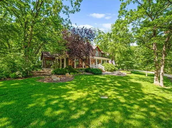 24450 W 61st Ter, Shawnee, KS 66226