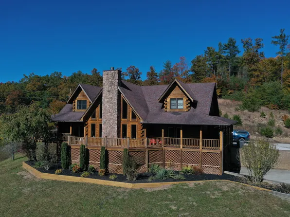 431 Harold Luke Rd, Campton, KY 41301