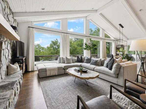 1529 Plymouth Dr, Brentwood, TN 37027