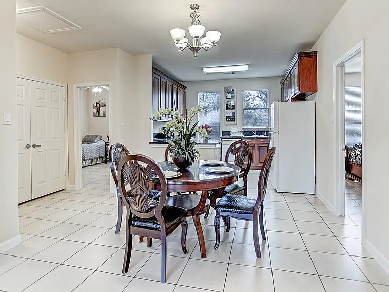 2078 Laverne St #8 — Photo 4