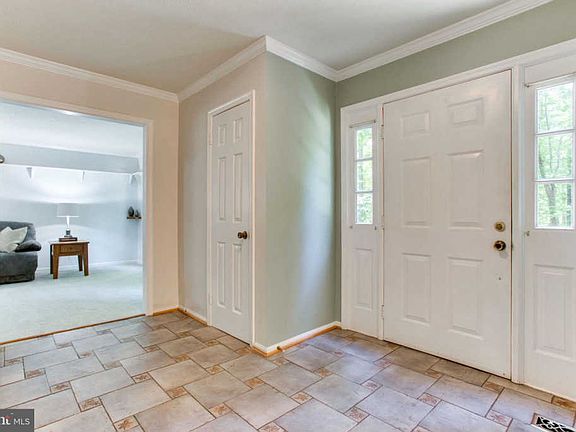 3rd image of 11934 Falling Creek Dr