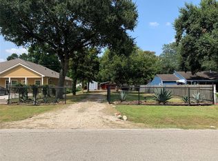 3521 Fuqua St, Houston, TX 77047
