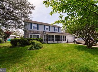 9 Stretton Cir, Willingboro, NJ 08046