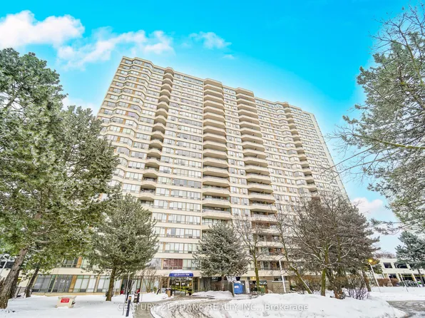 3 Greystone Walk Dr #622, Toronto, ON M1K 5J4