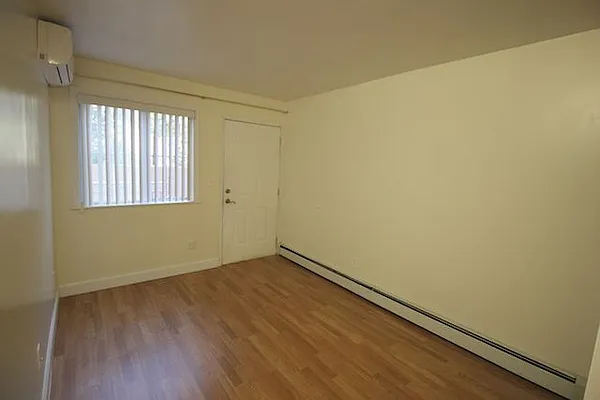 Rented by Capri Jet Realty Corp | media 4