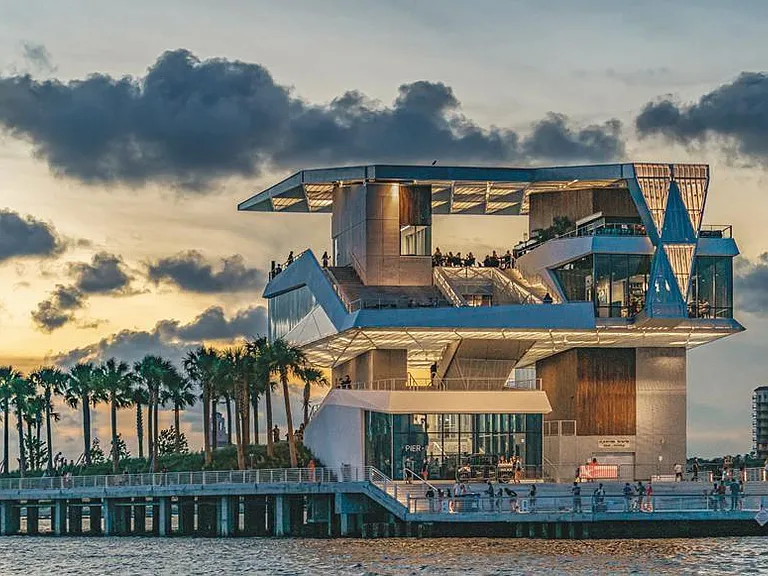 Must experience downtwon St. Pete Pier just minutes away!