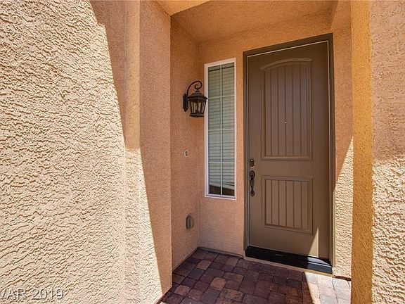 3rd image of 5890 Azzura Palms Ave