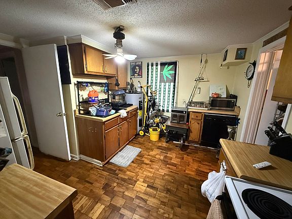 4th image of 7503 Walsh Rd