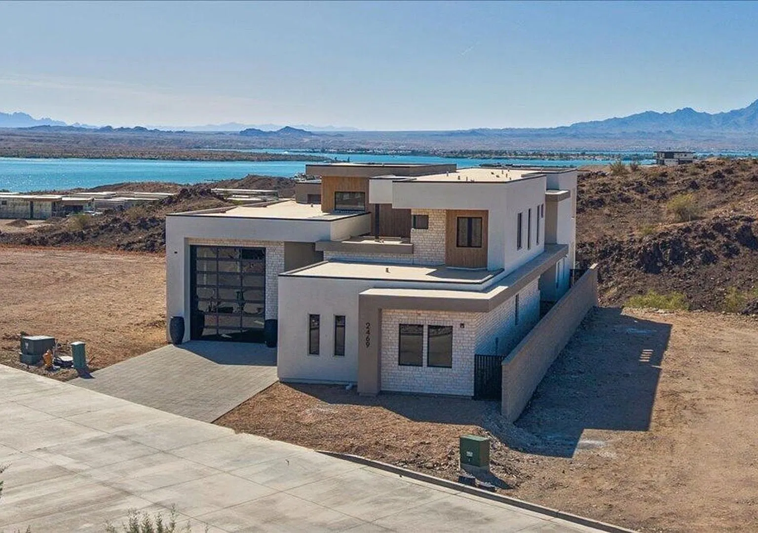 Rare Havasu Riviera Winter Rental — Photo 1