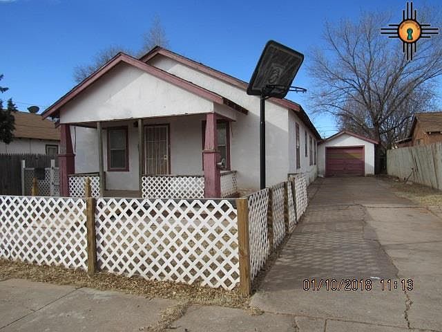 1st image of 1104 Ross St