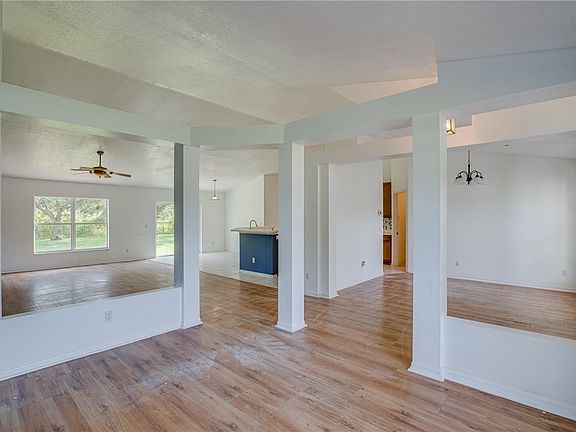 3rd image of 2614 Serenity Cir N