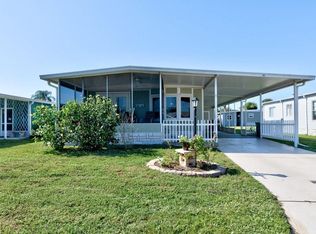 811 Lantania Dr, Barefoot Bay, FL 32976