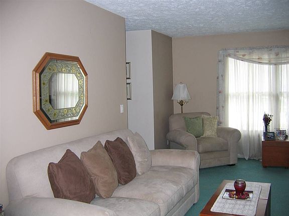 4th image of 13020 Sherrington Dr