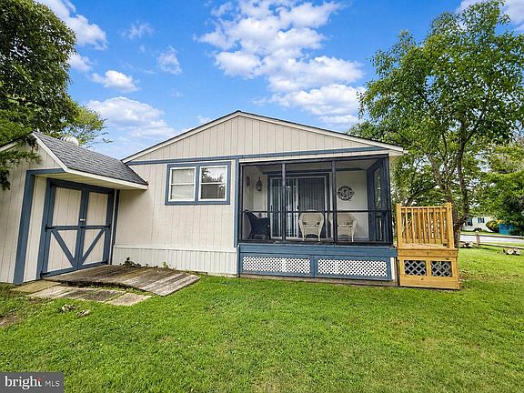 4th image of 26944 Blue Jay Ln #680