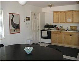 2nd image of 505 SW 14th Ct #A