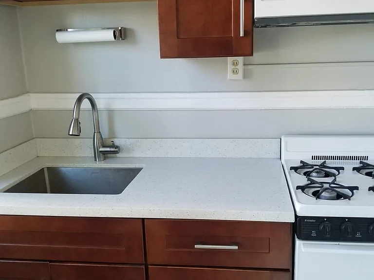 1209 Bush St #5 — Photo 11