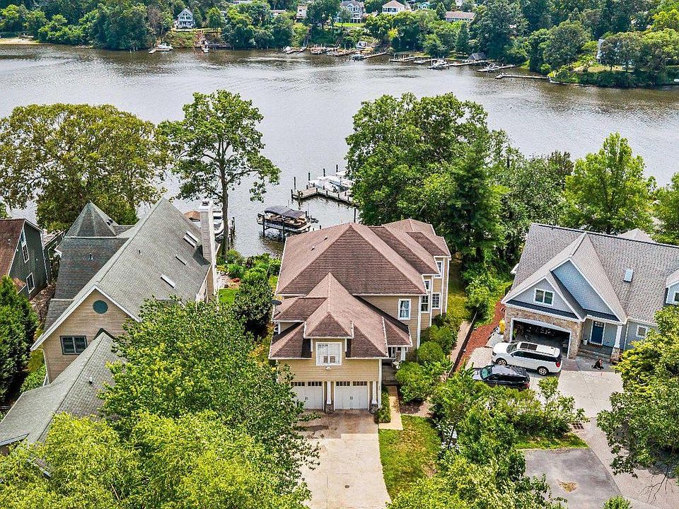 1st image of 639 Honeysuckle Ln