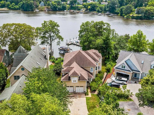 639 Honeysuckle Ln, Severna Park, MD 21146