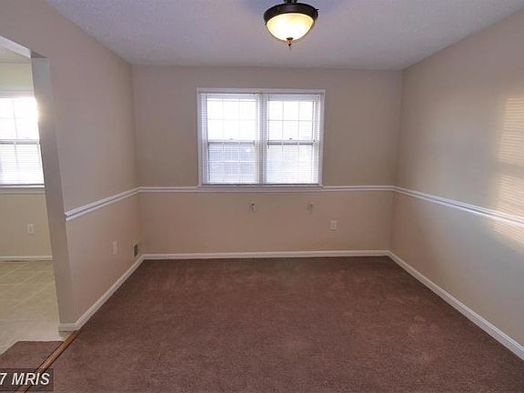 4th image of 4730 Kandel Ct