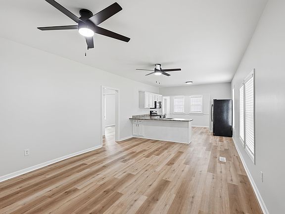 2nd image of 1001 Atlanta Ave