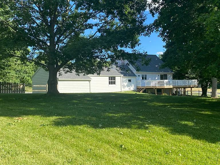 6071 White Church Rd — Photo 4