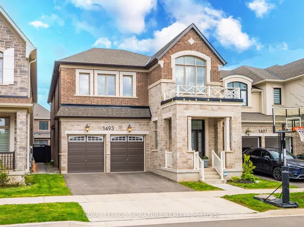 1493 Ford Strathy Cres, Oakville, ON L6H 3W9