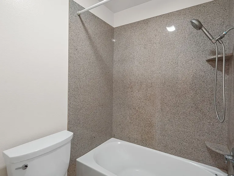 23609 Del Monte Dr #299 — Photo 22