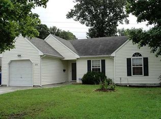 972 Baker Rd, Virginia Beach, VA 23455