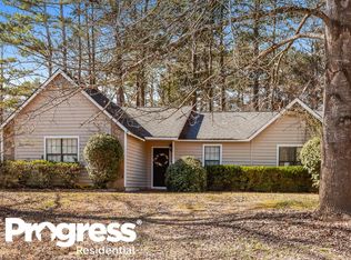 2051 Wendover Dr, Snellville, GA 30078