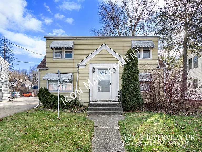 424 N Riverview Dr #2 — Photo 3