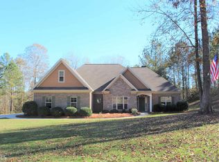 122 Cedar Ridge Dr, Lagrange, GA 30241