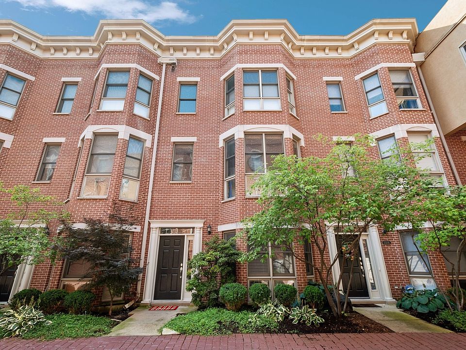 1st image of 1725 W Belmont Ave APT C