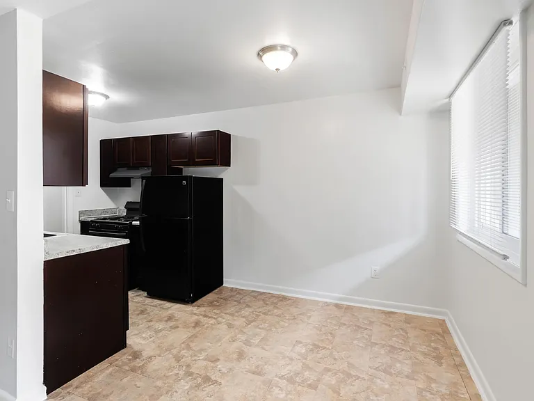 5344 C St SE #303 — Photo 14