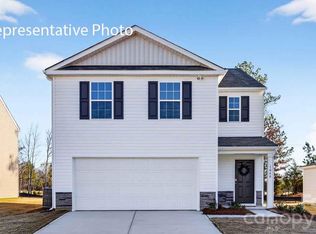 2107 10th St SE, Hickory, NC 28602
