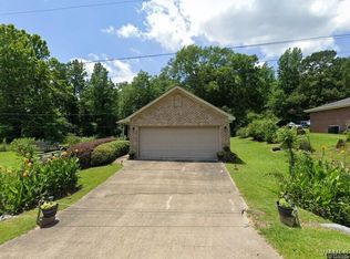 606 4th Ct NW, Reform, AL 35481
