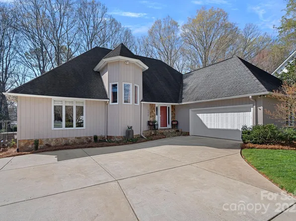 420 Medearis Dr, Charlotte, NC 28211