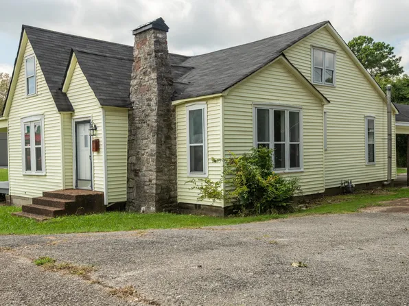 233 Tn Ave N, Parsons, TN 38363