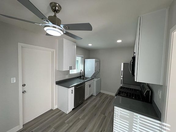 5th image of 3946-3950 Mississippi St