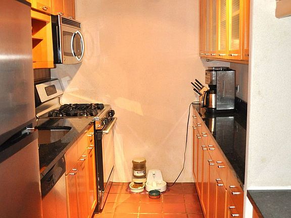 3rd image of 343 E 30th St APT 7K