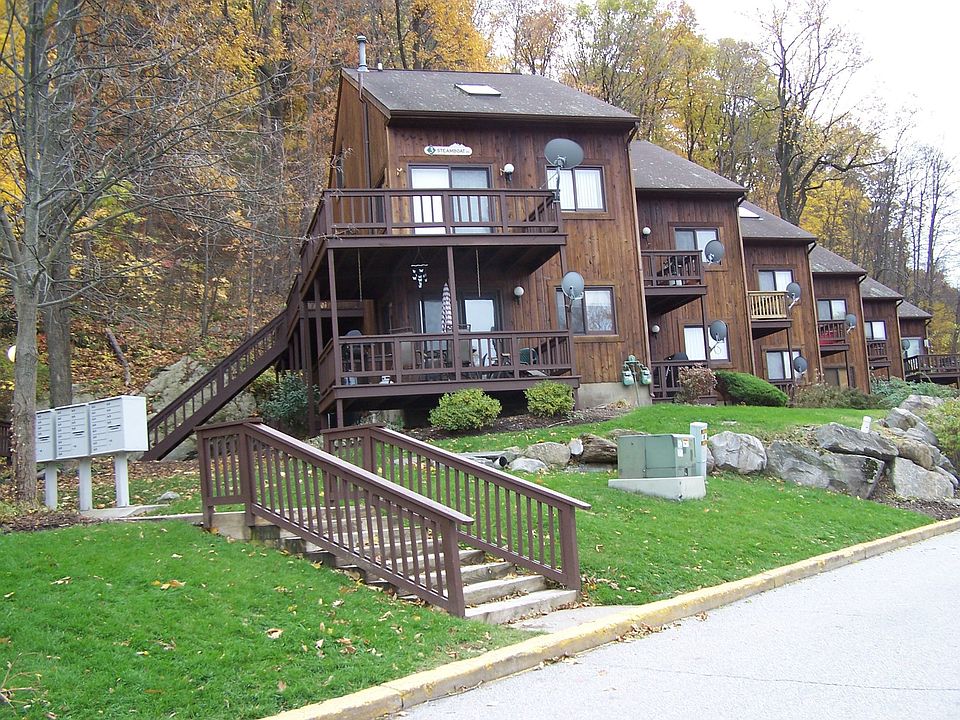 1st image of 3 Steamboat Dr Unit 1