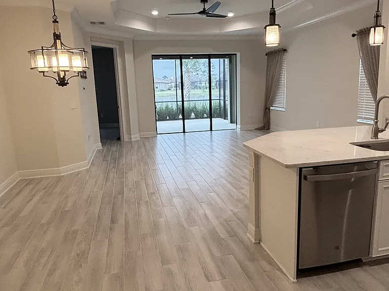 220 Tracino Ter — Photo 6