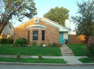 2811 Harvest Lake Dr, Irving, TX 75060