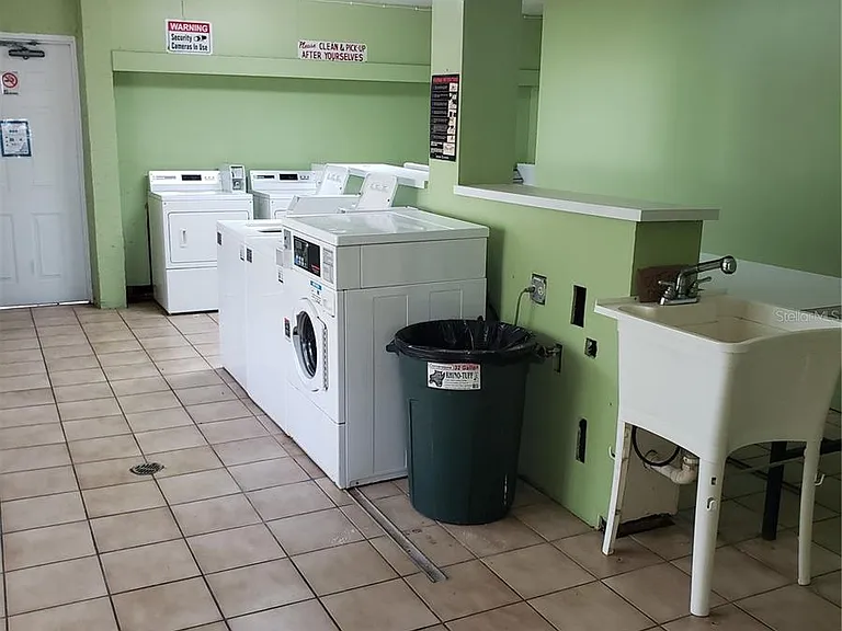 4127 Dolphin Dr #1 — Photo 33