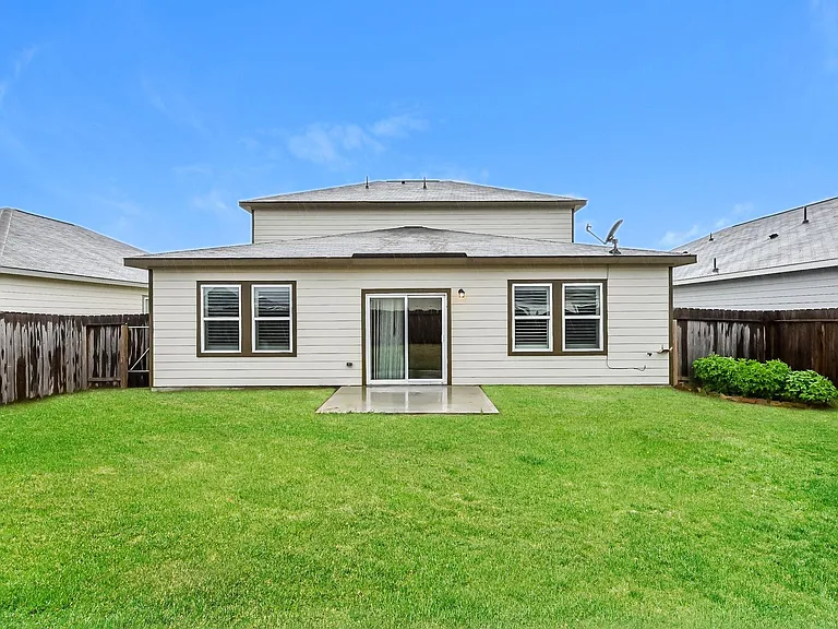 10080 Pappas Dr — Photo 18