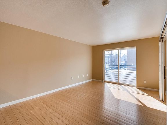 2nd image of 1032 N Clarkson St APT 208